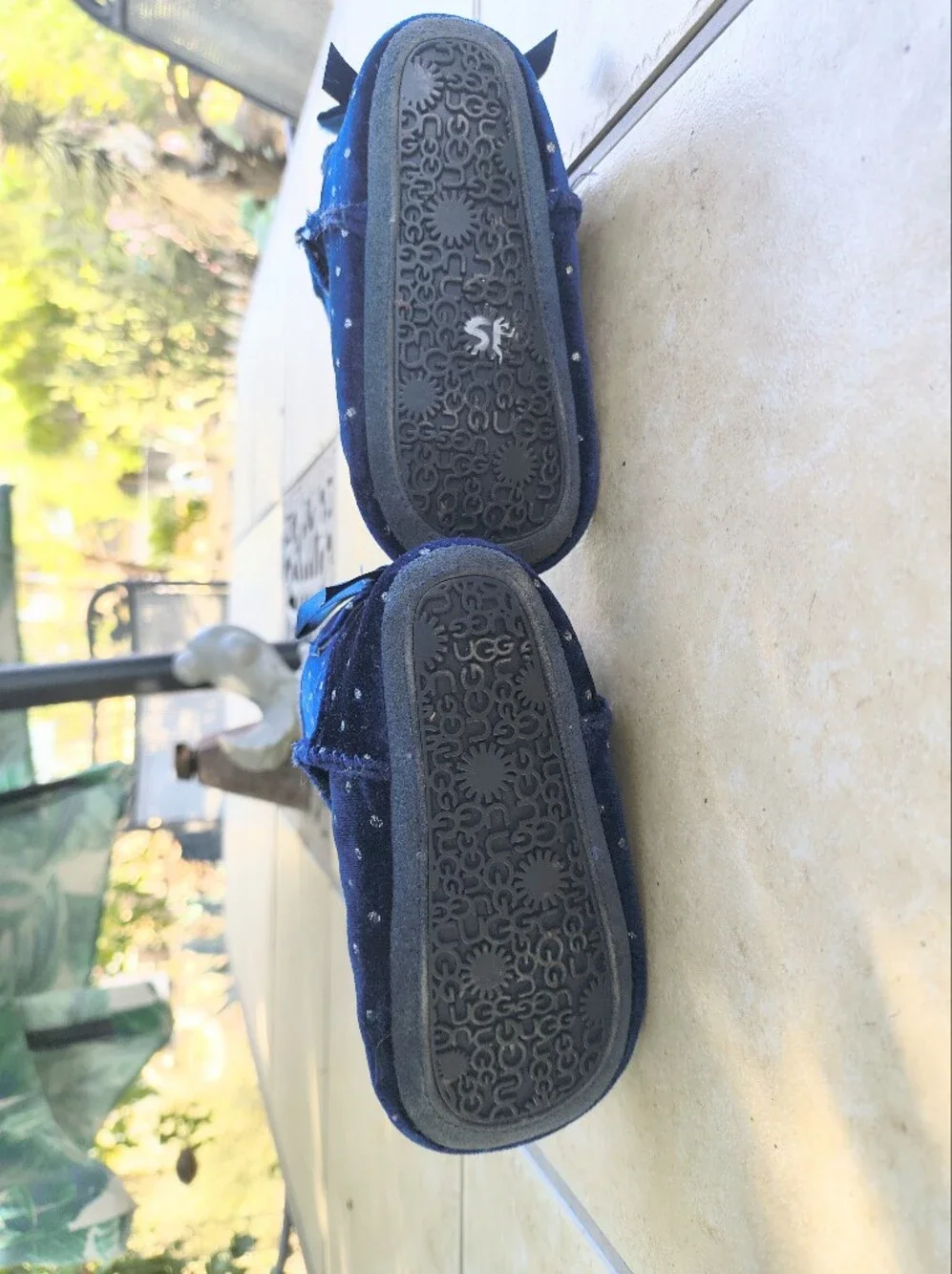 UGG Kids Bailey Bow Starlight Navy Blue Velvet Polka Dot Booties with Bow